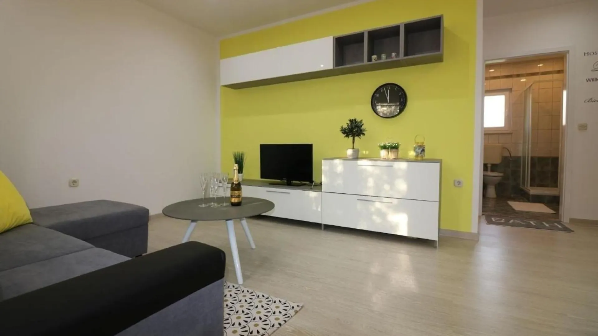 Holiday home Bungalow Mit Pool Und Garten In Porec Croatia