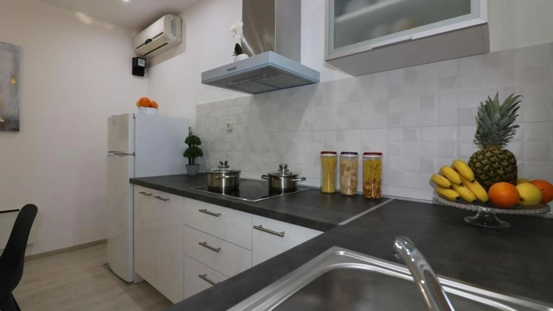 Bungalow Mit Pool Und Garten In Porec 0*,